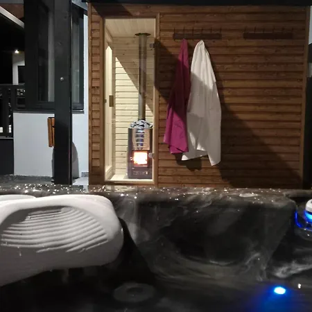 Resort Village Tarcau