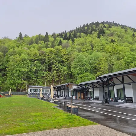Village Resort Tarcau
